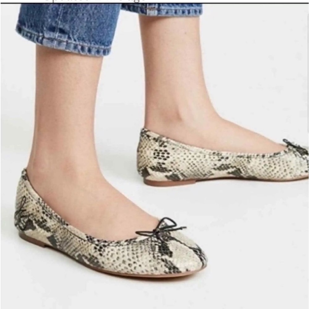 SAM Edelman Felicia Snakeskin print Flats size 7M EUC